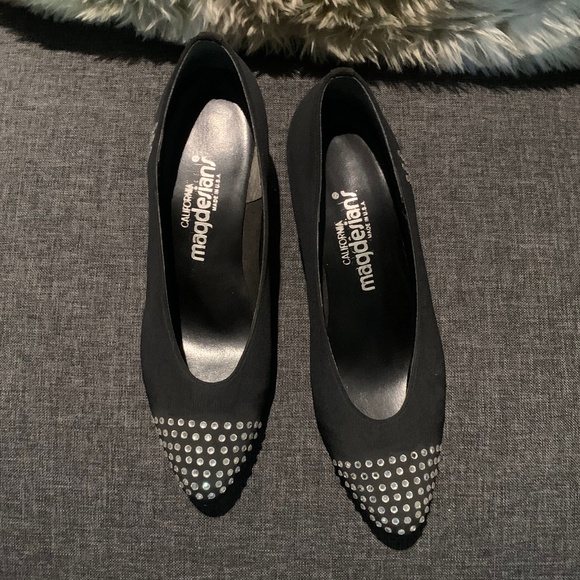 Vintage Magadesians Studded Pumps - Picture 10 of 10